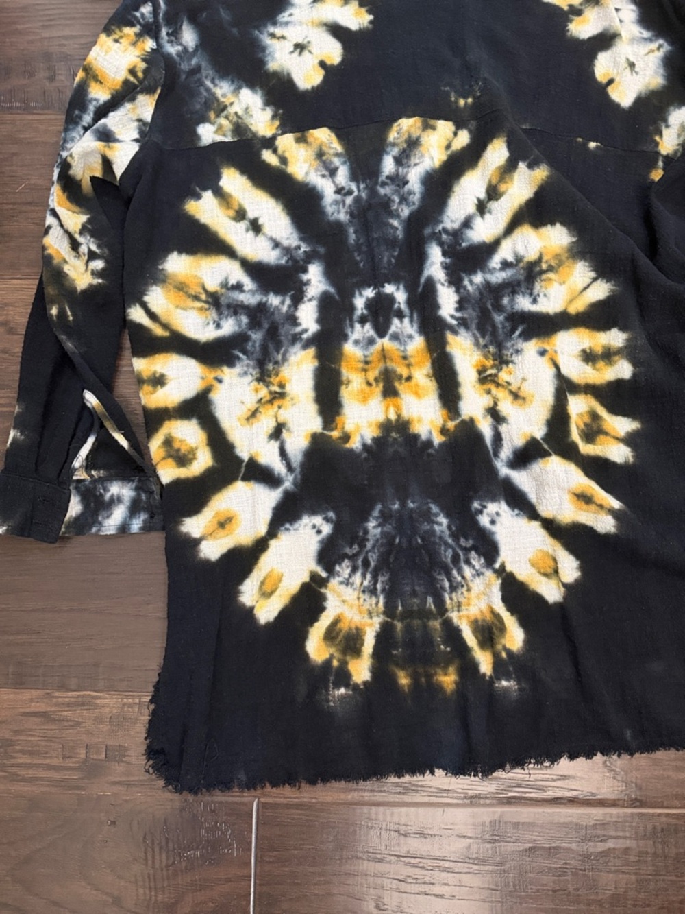 Free People Top-One Teaspoon Boho Tie-Dye High Low button down - Picture 6 of 10